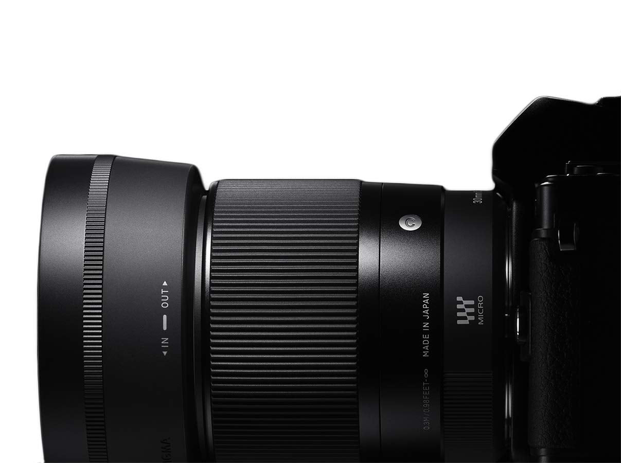 Sigma 30 mm f1.4 DC DN Contemporary Lens for Sony E-Mount - Black