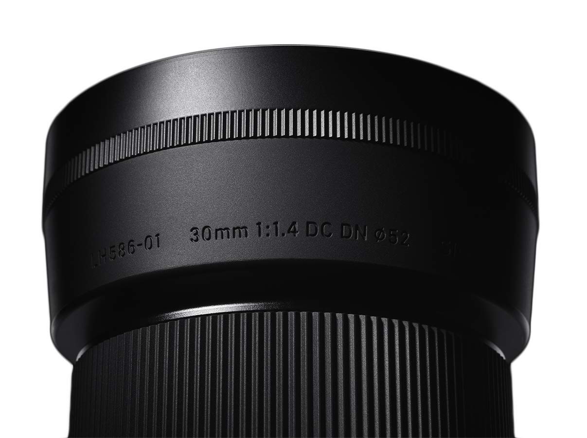 Sigma 30 mm f1.4 DC DN Contemporary Lens for Sony E-Mount - Black