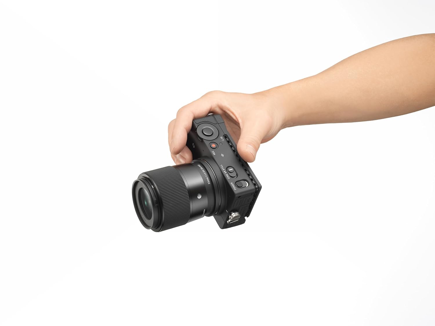 Sigma 23mm f/1.4 DC DN Contemporary Lens for Leica L Mirorless Camera Lenses