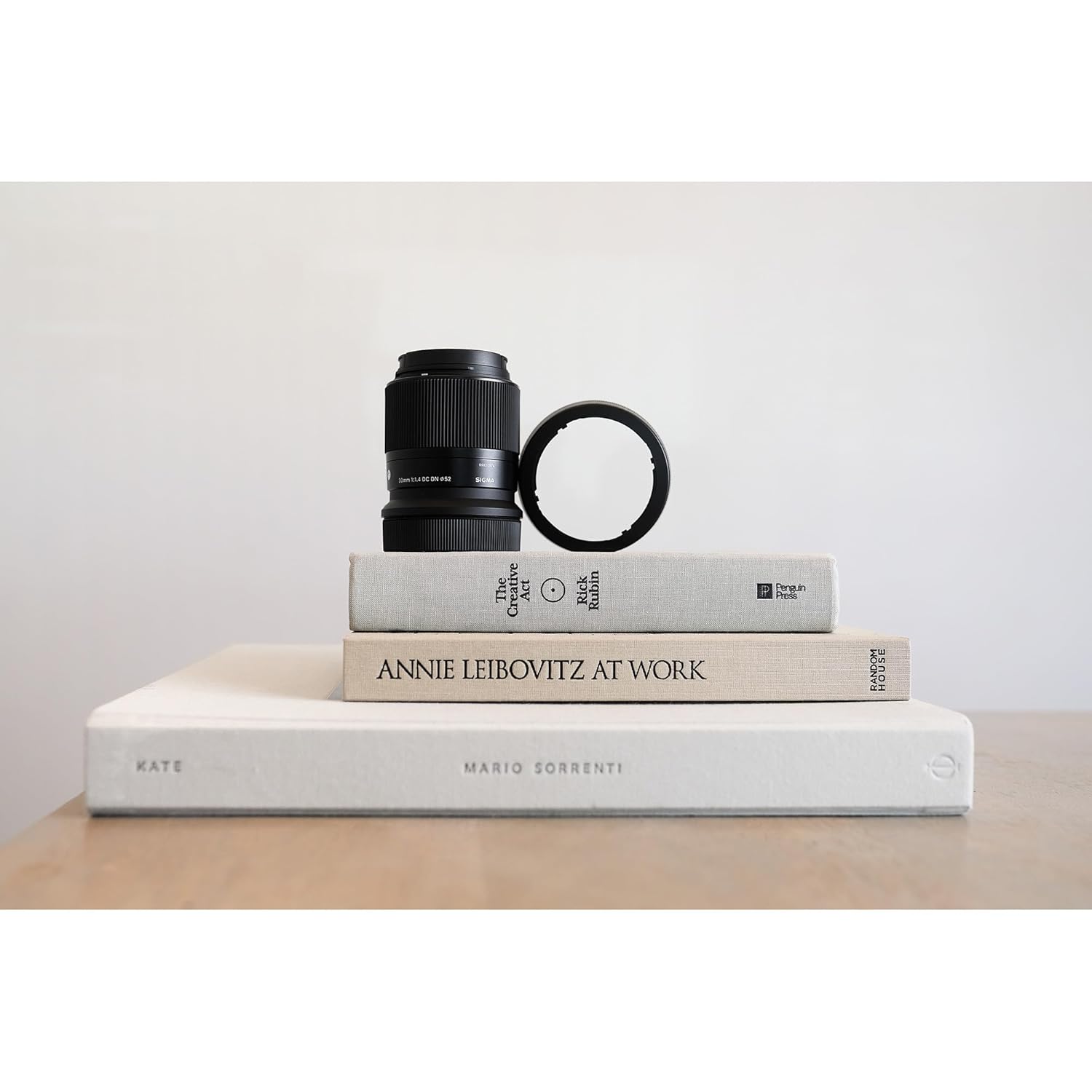 Sigma 30mm f/1.4 DC DN Contemporary Lens for Canon EF-M Mount