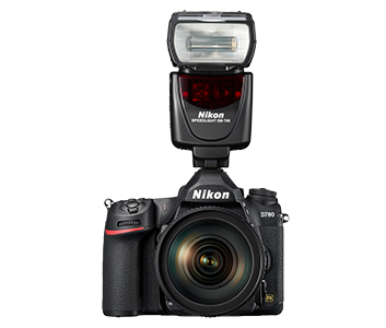 Nikon D780