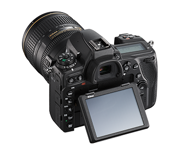Nikon D780